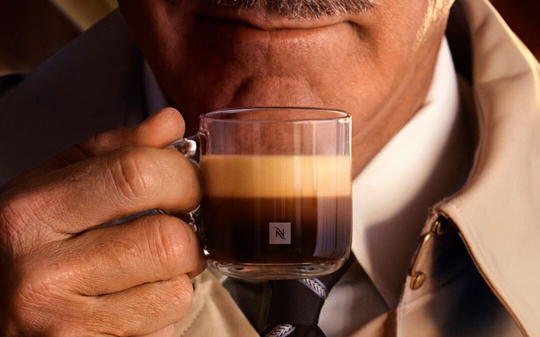 GEORGE CLOONEY REGRESA COMO “EL DETECTIVE GEORGE” EN LA NUEVA CAMPAÑA DE NESPRESSO