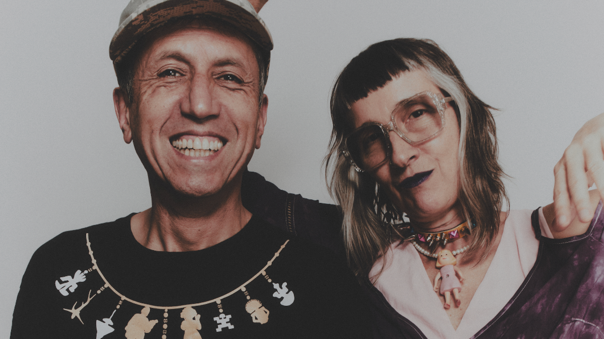 ATERCIOPELADOS PRESENTA   «APOCALIPSIS «