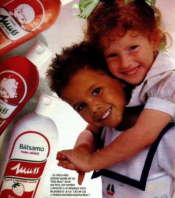 SHAMPOO CON AROMA A FRESA DE LOS 80 REGRESA CON EDICIÓN