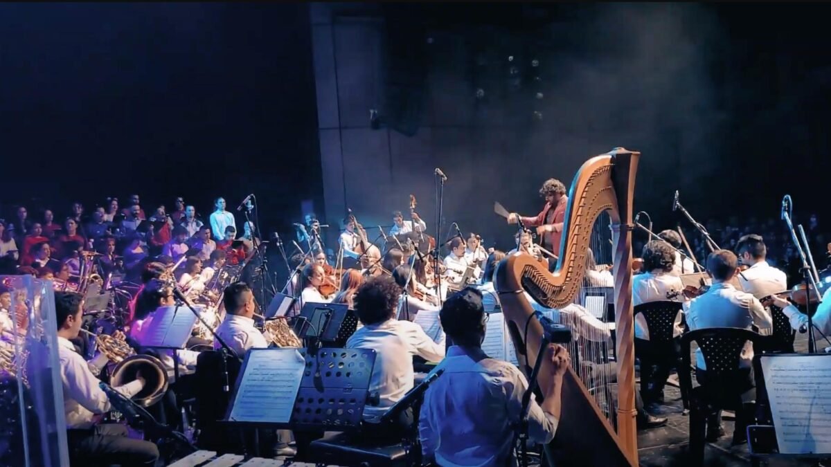 EN OCTUBRE, BOGOTÁ SE VISTE DE ZARZUELA