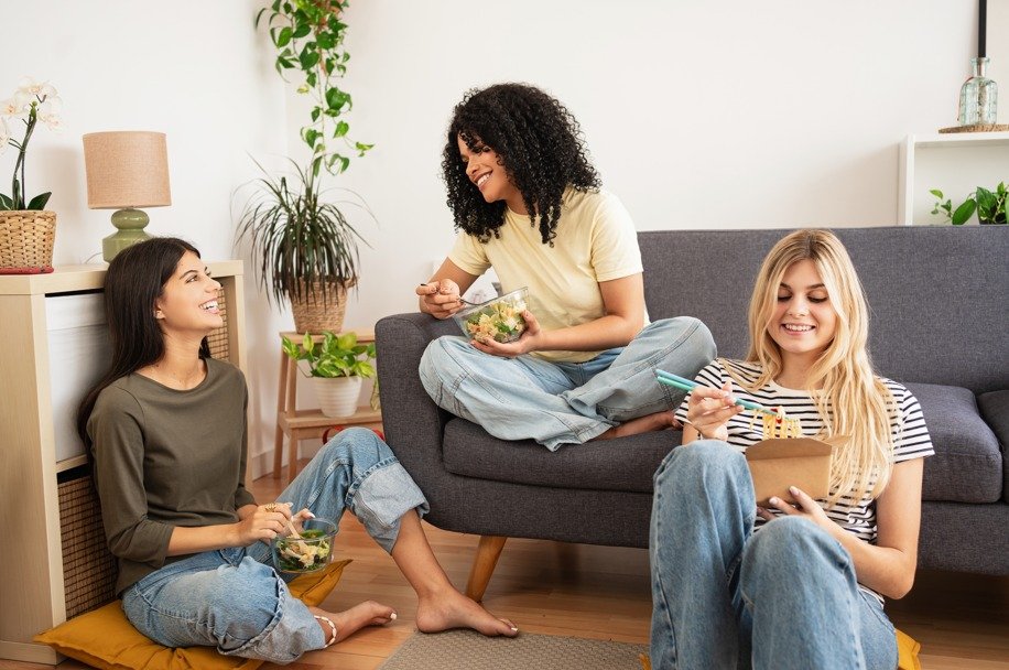 6 SEÑALES DE QUE TU HIJO ESTÁ DANDO EL ESTIRÓN DE LA ADOLESCENCIA