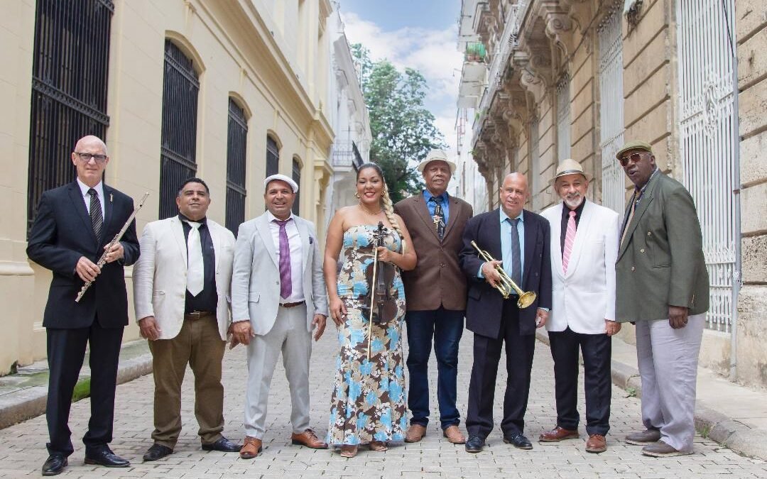 CANAL CAPITAL, LE PONE LA SALSA  AL FIN DE SEMANA