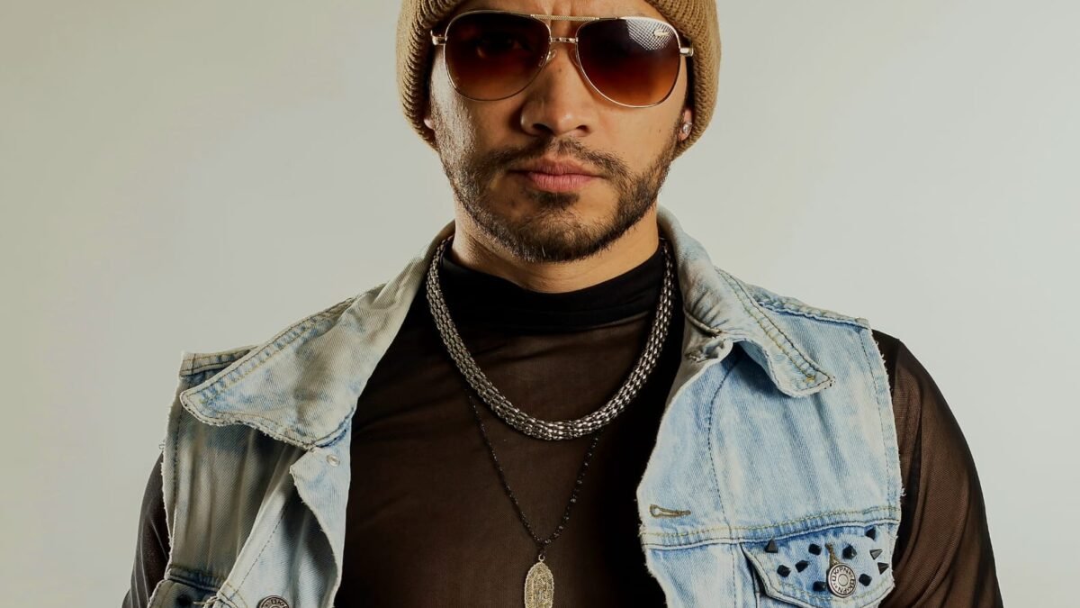 WEIRA PRESENTA SU DISCO “ELEMENTO”