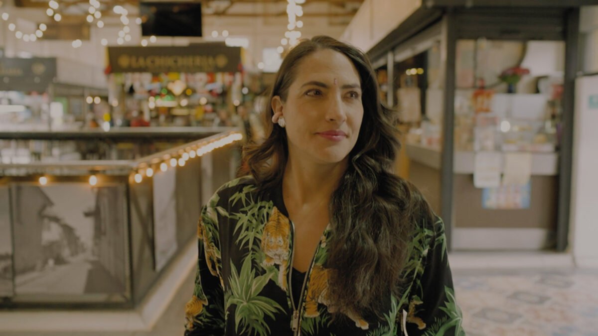 CAROLINA CUERVO AHORA ES PURA PLAZA POR CANAL CAPITAL