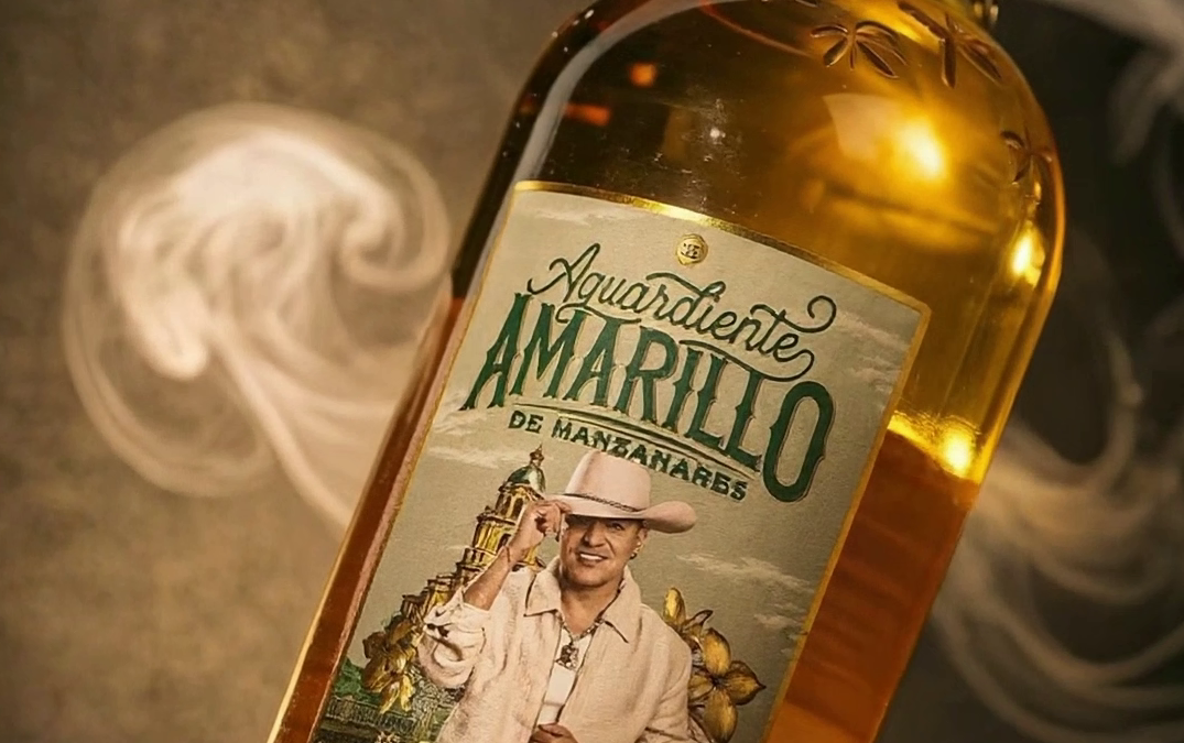 AMARILLO RINDE HOMENAJE A  YEISON JIMÉNEZ