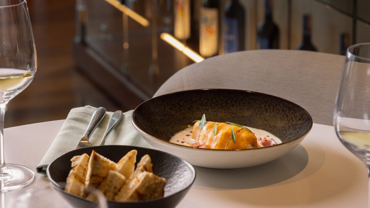 RESTAURANTE JAIRO DE W BOGOTA, RECONOCIDO COMO EL MEJOR RESTAURANTE DE HOTEL DE COLOMBIA EN LOS WORLD CULINARY AWARDS 2026